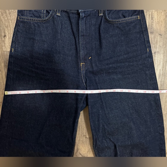 COS arch tapered jeans in indigo - Picture 7 of 10